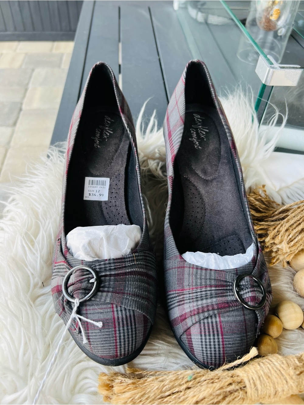 dexflex comfort Plaid Wedge Flats in Gray and Burgundy